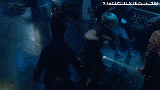 Shadowhunters - Shadowhunters Episode 1 Sneak Peek GIFs! (Part 2) - 1010