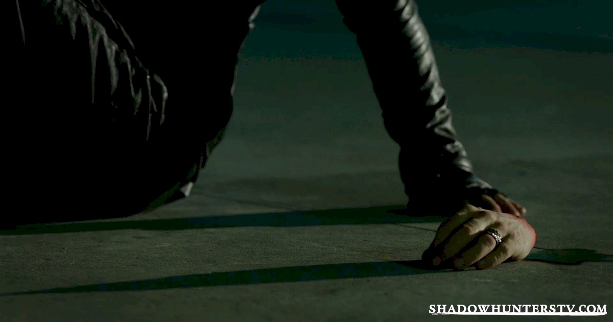 Shadowhunters - 14 Times Jace Was Too Much Of A Bad Boy To Care - 1013