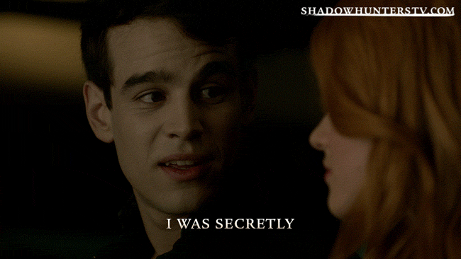 Shadowhunters - Simon's Got 99 Problems But Aging Ain't One - 1032